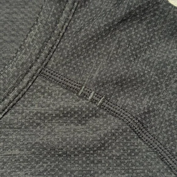 Lululemon Men's Metal Vent Tech Short Sleeve Henley 2.0 - Black - Picture 4 of 8